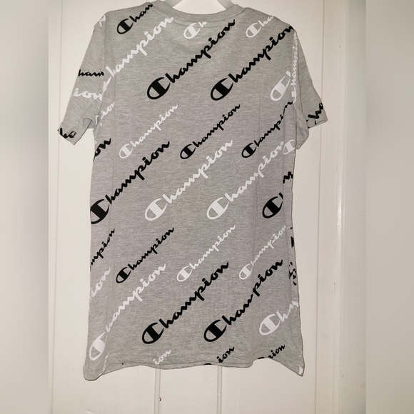 NWT Champion tshirt - Picture 2 of 4